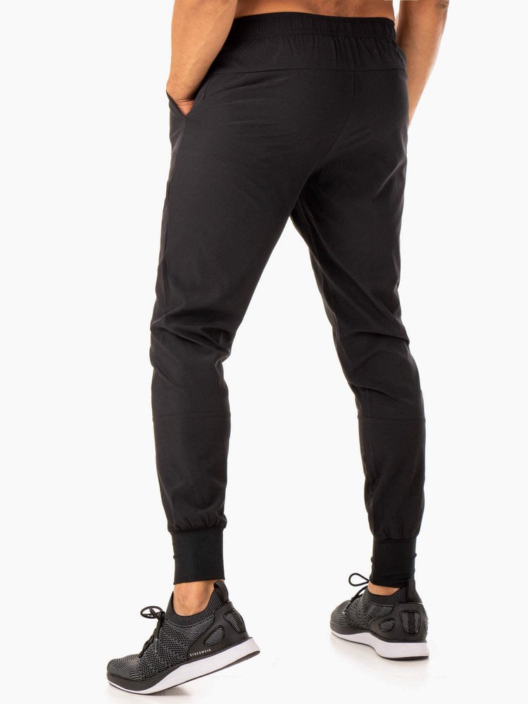 Ryderwear Division Woven Joggers Svarta | HOM-420591