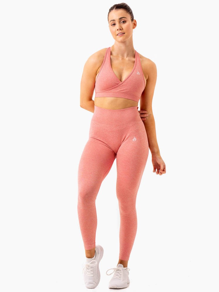 Ryderwear Essential Seamless Cross Over Sports Bra Rosa | EFC-321079