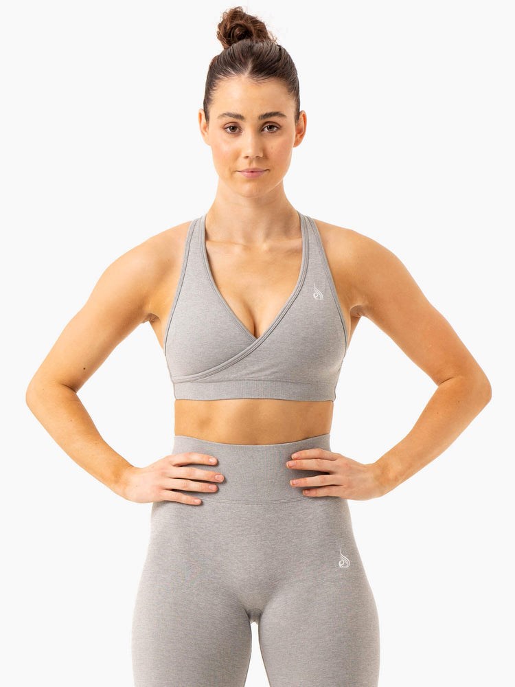 Ryderwear Essential Seamless Cross Over Sports Bra Ljusgrå | NCX-069375