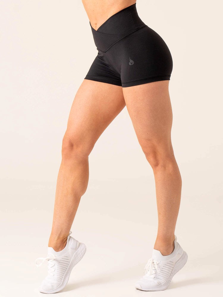 Ryderwear Momentum Cross Over Scrunch Booty Shorts Svarta | UTS-407618