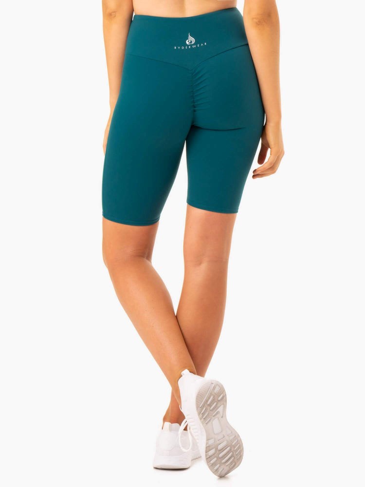 Ryderwear Staples Scrunch Bum Bike Shorts Emerald | DLE-863209