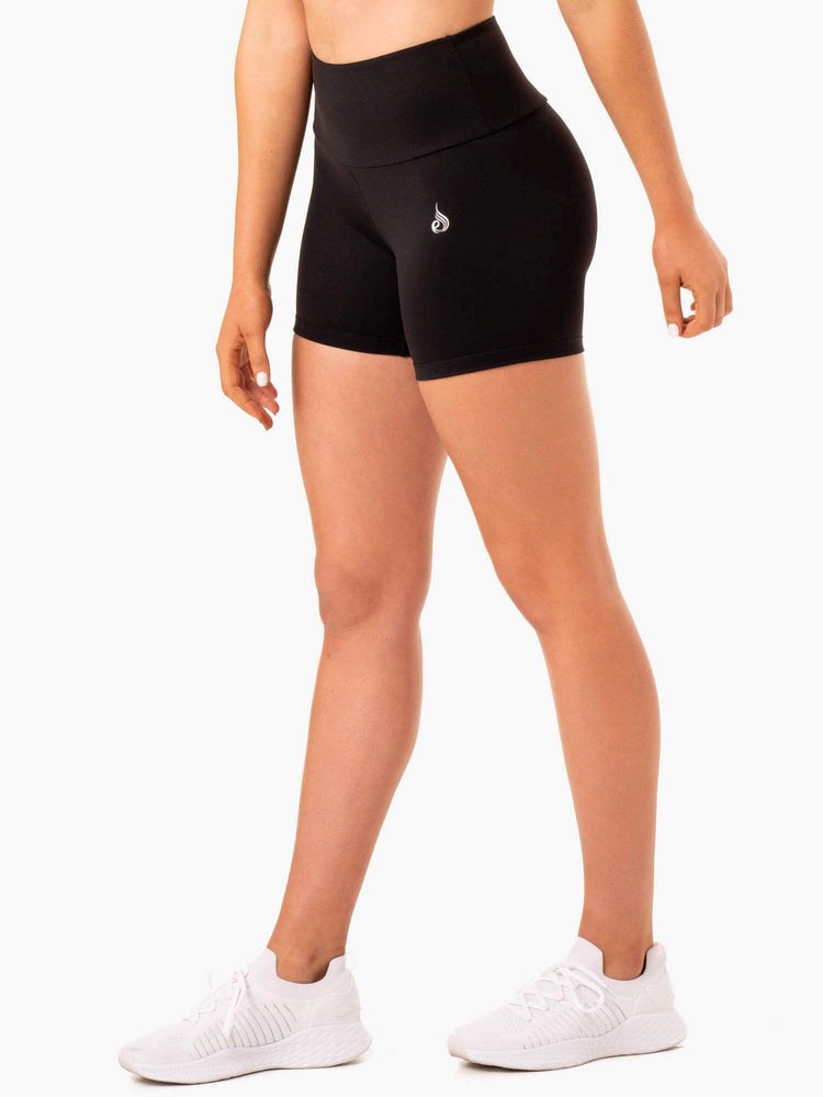 Ryderwear Staples Scrunch Bum Mid Length Shorts Svarta | GSA-260173